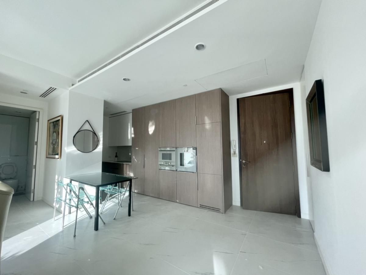 For SaleCondoWitthayu, Chidlom, Langsuan, Ploenchit : The quality of the Rajdamri area, Layout, very beautiful, wide room, good condition, the view ✨185 Rajadamri✨2 Bedroom 2 bathrooms, size 110 sqm. Near BTS Ratchadamri Tel.0982645161