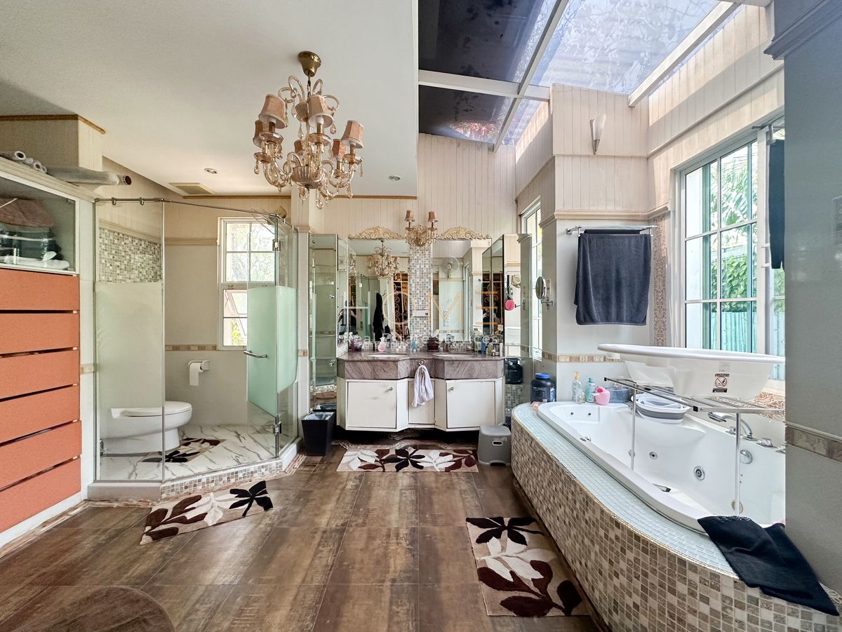 For SaleHousePinklao, Charansanitwong : Golden Heritage / 4 Bedrooms (Sale), Golden Heritage / 4 Bedrooms (For Sale) BALL138