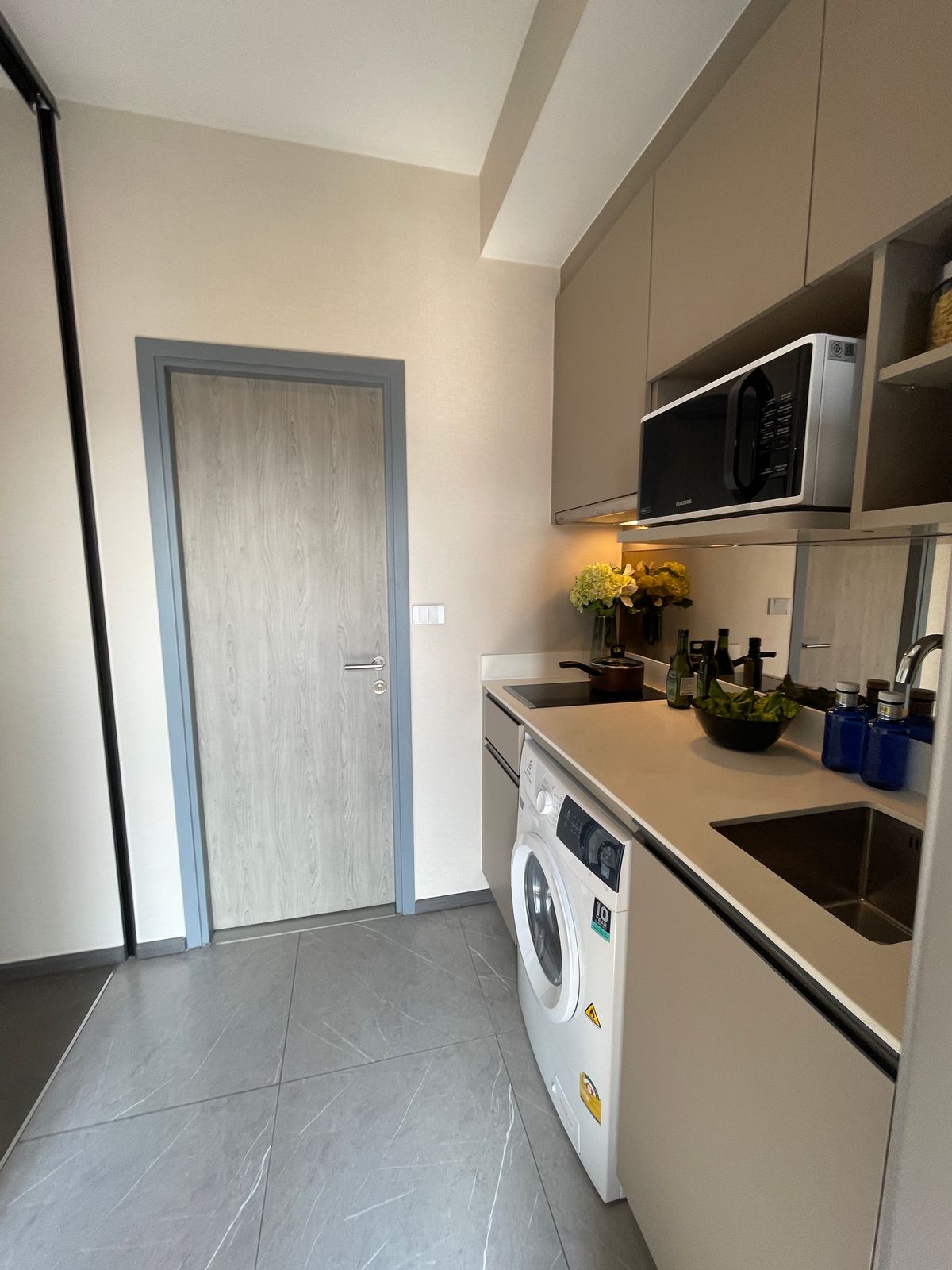 For SaleCondoKhlongtoei, Kluaynamthai : Luxury condo for sale, COCO Parc Rama 4 by Dusit Hospitality, luxury condominium with 5-star Dusit service | next to MRT Khlong Toei (0 m.) | fully furnished | Prime CBD Rama 4