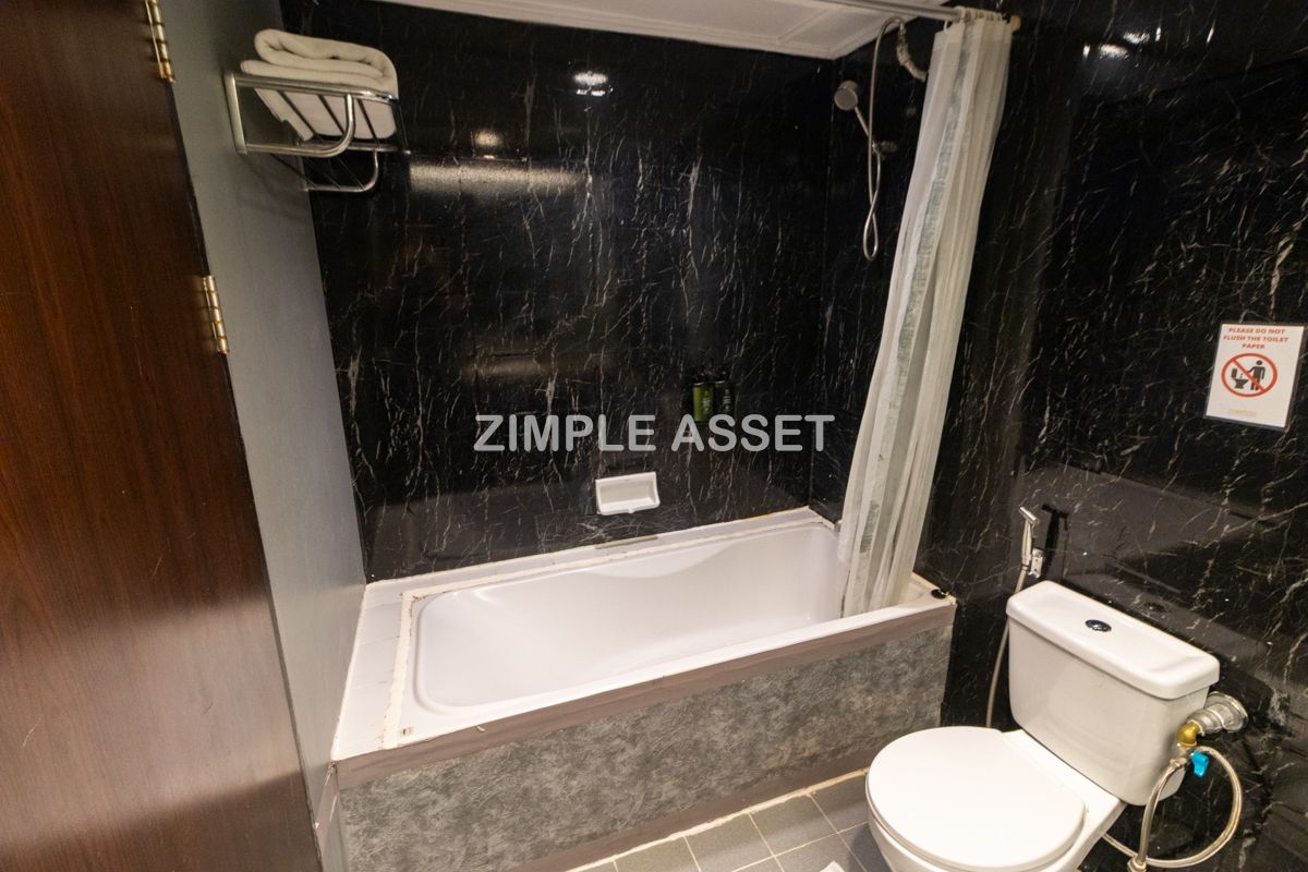 ให้เช่าสุขุมวิท อโศก ทองหล่อ : Line : @zimple_asset  โรงแรมบนถนนสุขุมวิท ติดEmsphere ให้บริการห้องพักในระดับ4ดาว พร้อมด้วยสิ่งอำนวยความสะดวกมากมาย ใกล้แหล่งช้อปปิ้งและใจกลางแหล่งธุรกิจของกรุงเทพ