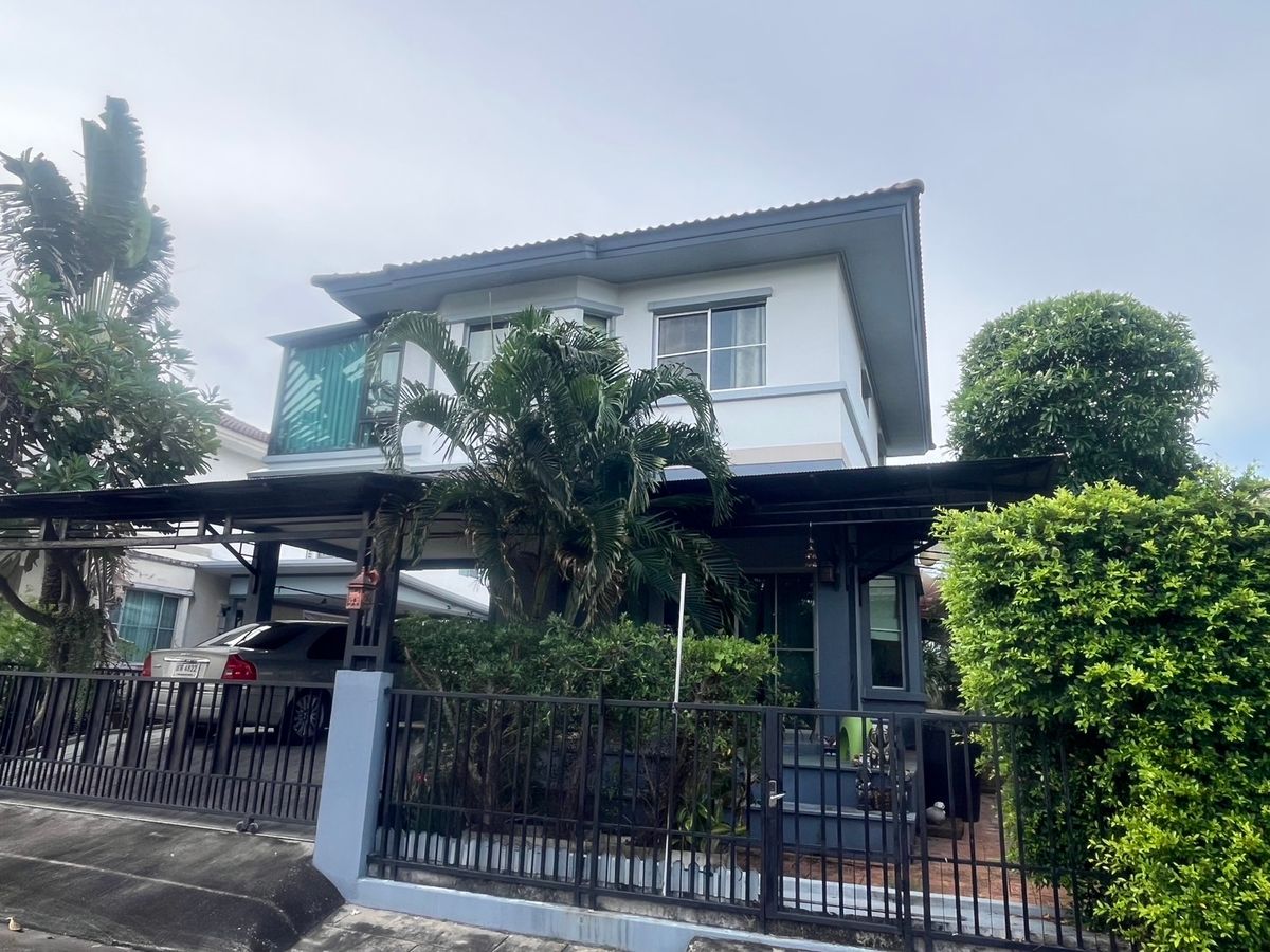 ให้เช่าบ้านสมุทรปราการ สำโรง : เช่า หมู่บ้าน ชลลดา สุวรรณภูมิ ลาดกระบัง 54 บ้านเดี่ยว ใกล้ สนามบินสุวรรณภูมิ สนใจติดต่อ 082-3223695 