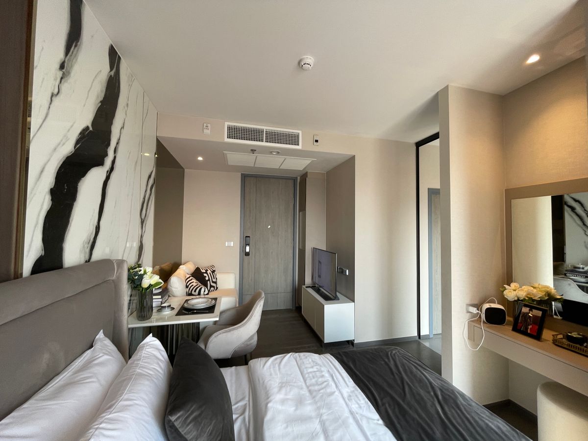 For SaleCondoKhlongtoei, Kluaynamthai : Luxury condo for sale, COCO Parc Rama 4 by Dusit Hospitality, luxury condominium with 5-star Dusit service | next to MRT Khlong Toei (0 m.) | fully furnished | Prime CBD Rama 4