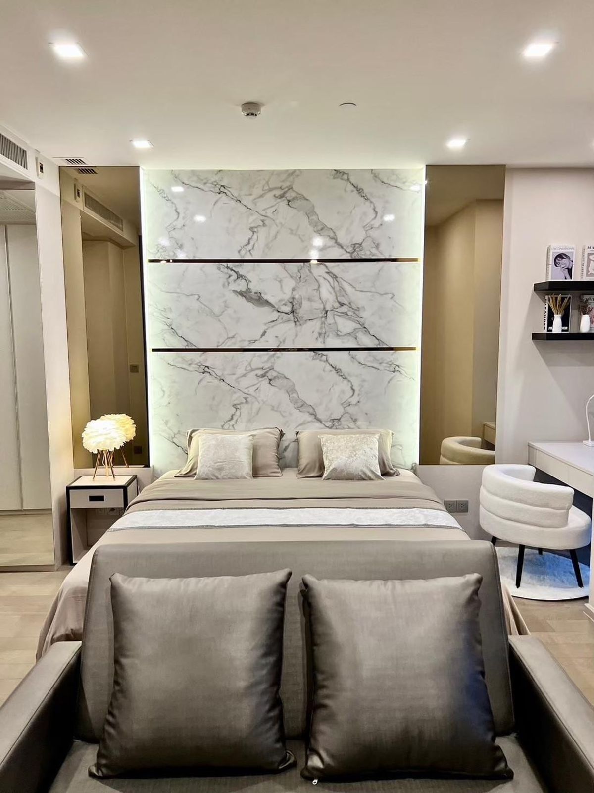 ให้เช่าคอนโดสุขุมวิท อโศก ทองหล่อ : ASHTON ASOKE 35 SQM 30K ห้องหายากมาก