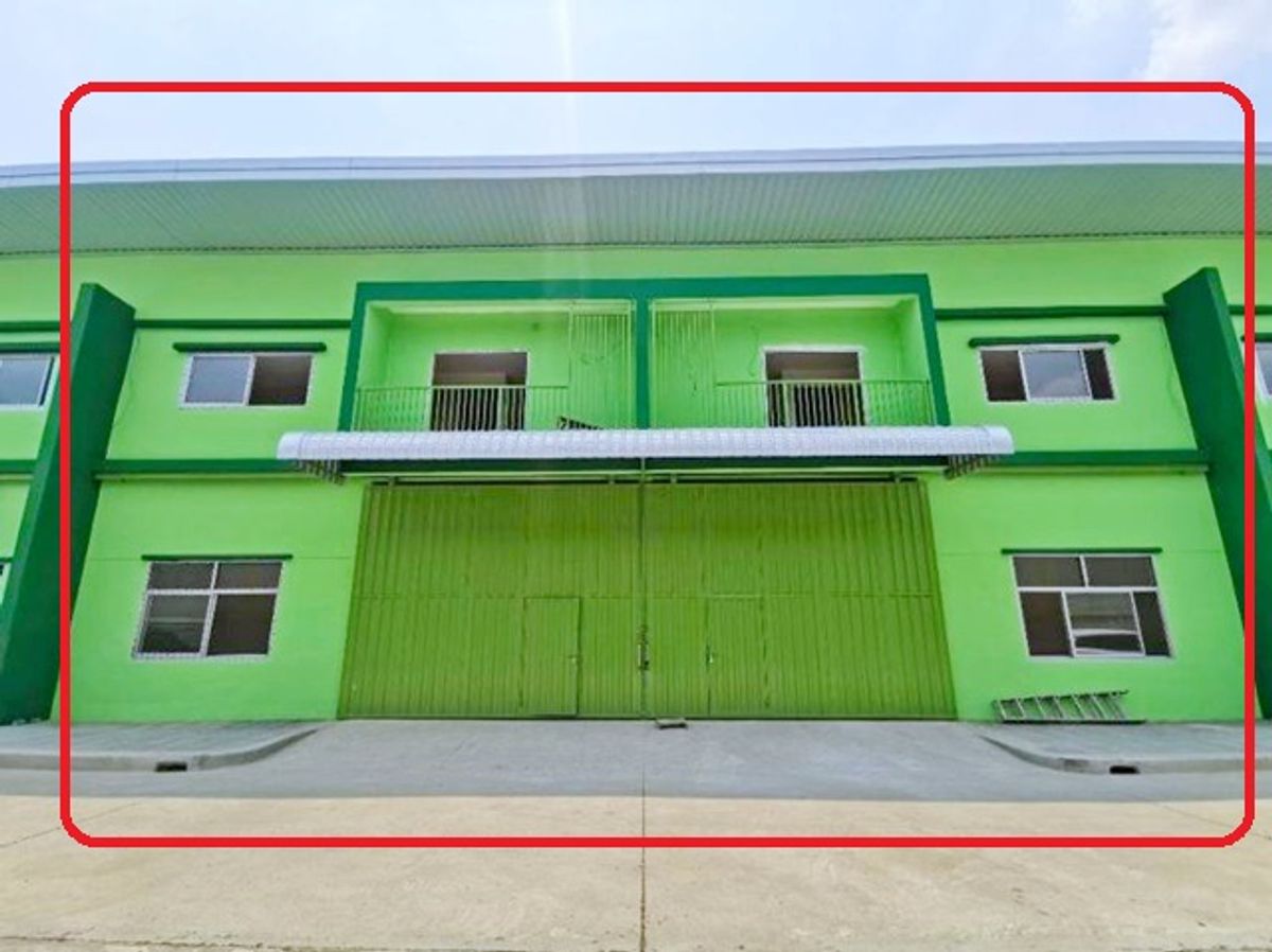 ให้เช่าโกดังปทุมธานี รังสิต ธรรมศาสตร์ : วัดไพร่ฟ้า 4.13 กม. ตลาดนัดทองสะอาด 500ม. ให้เช่าโกดัง คลังสินค้า ลาดหลุมแก้ว 740 ตร.ม. 200ตร.วา.รพ.ปากเกร็ด 2 4.9 กม. ริมถนนใหญ่ กาญจนา