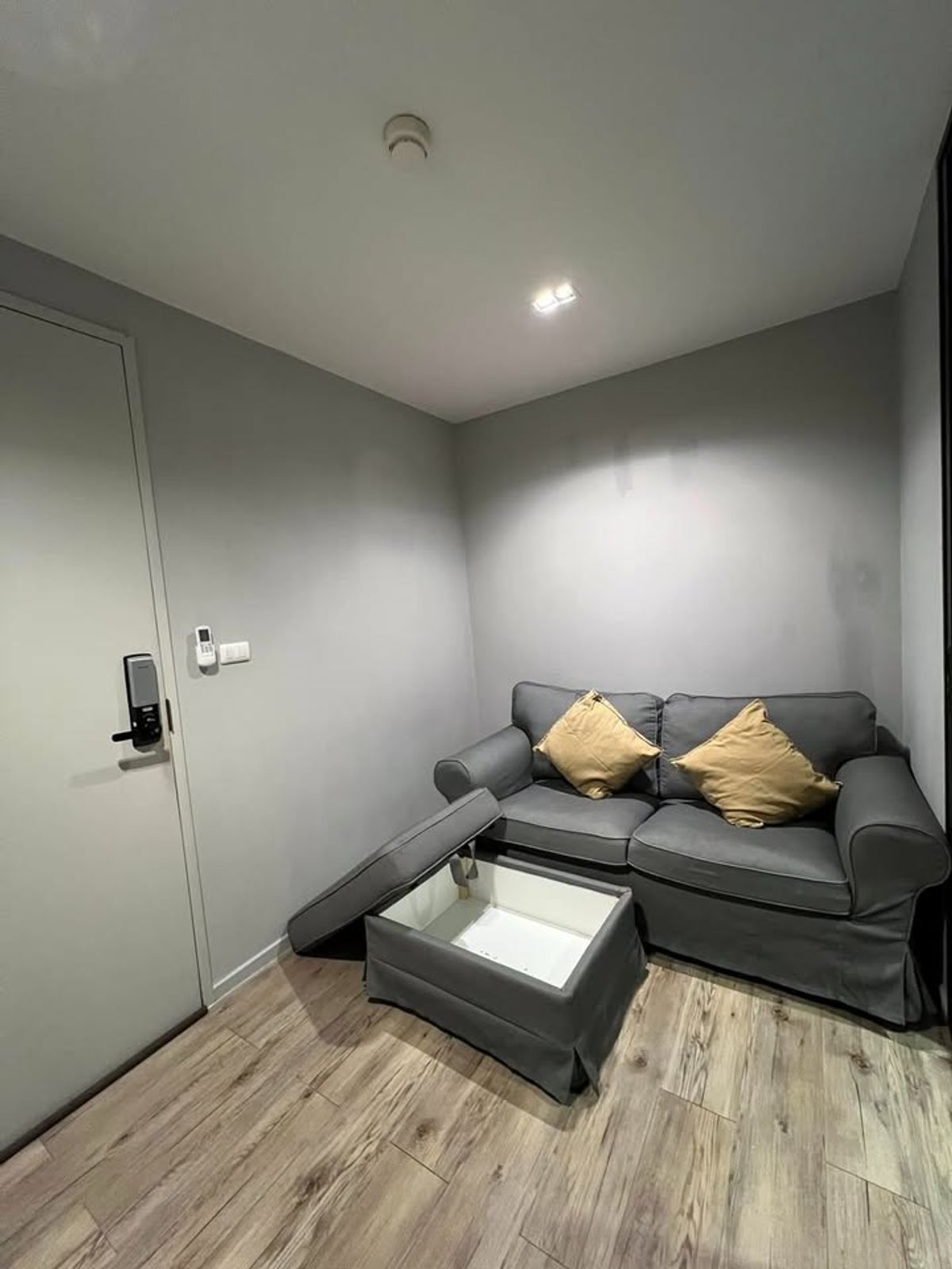 ให้เช่าคอนโดบางนา แบริ่ง ลาซาล : ให้เช่าคอนโด 1 ห้องนอน  Aspen Condo ลาซาล เฟส บี  🔥 ใกล้ รถไฟฟ้าสายเหลือง ศรีลาซาล 🔥