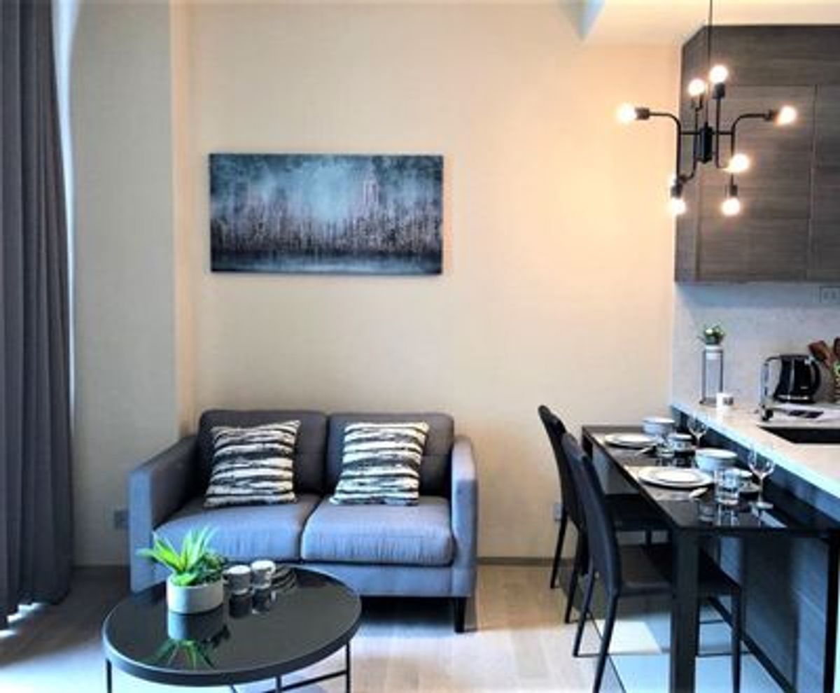 For Rent ✨️ : The Esse Asoke    (1 bed)  45 sq.m.  38,000    THB Tel. 0924235675 Cate. Loading...