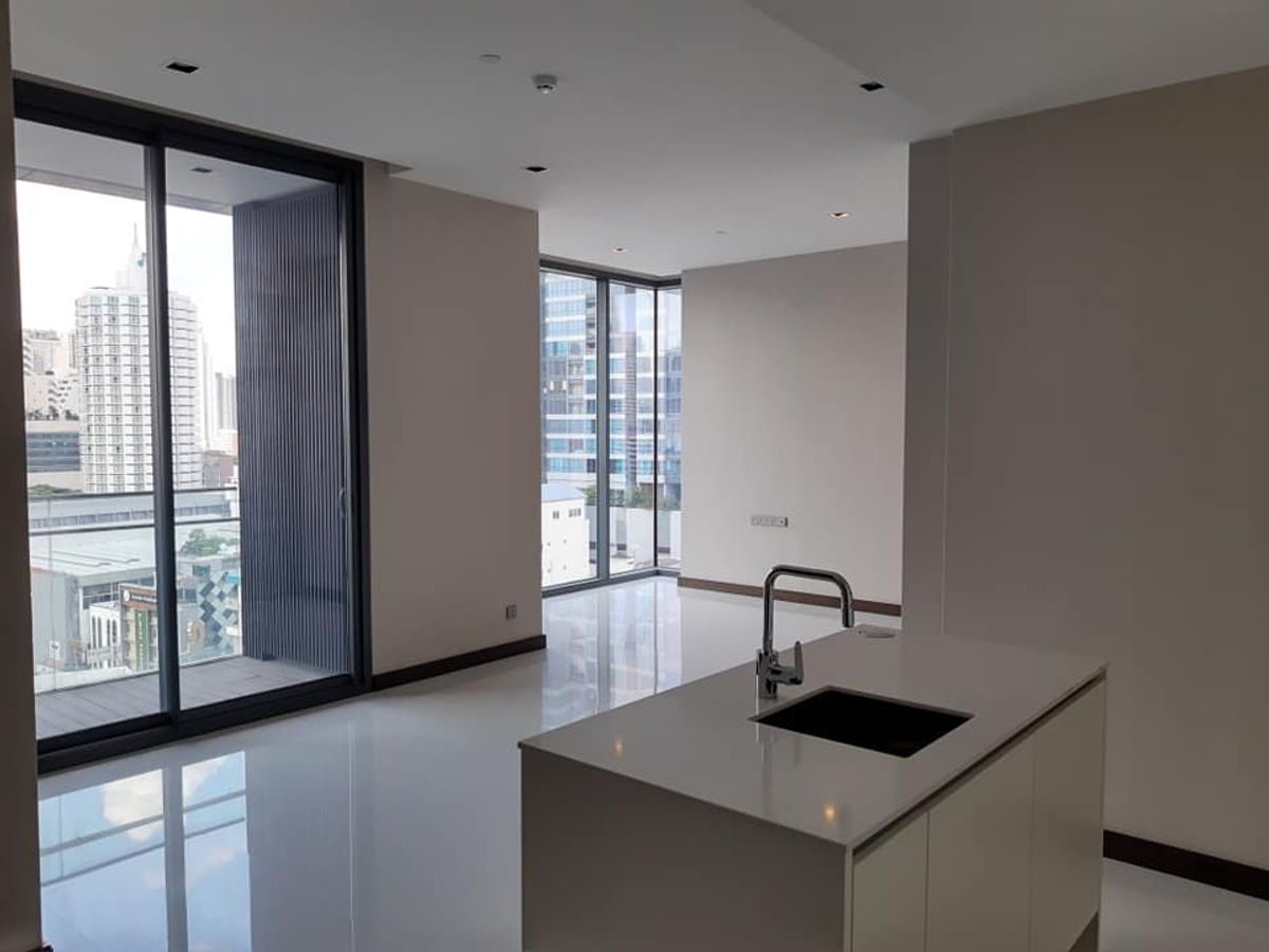 ให้เช่าคอนโดนานา : Q1 Sukhumvit (For rent) 2 bed 2 bath. Usable area 96 Square meter (Unfurnished) *Rental 79,000 per month. #CODE0658