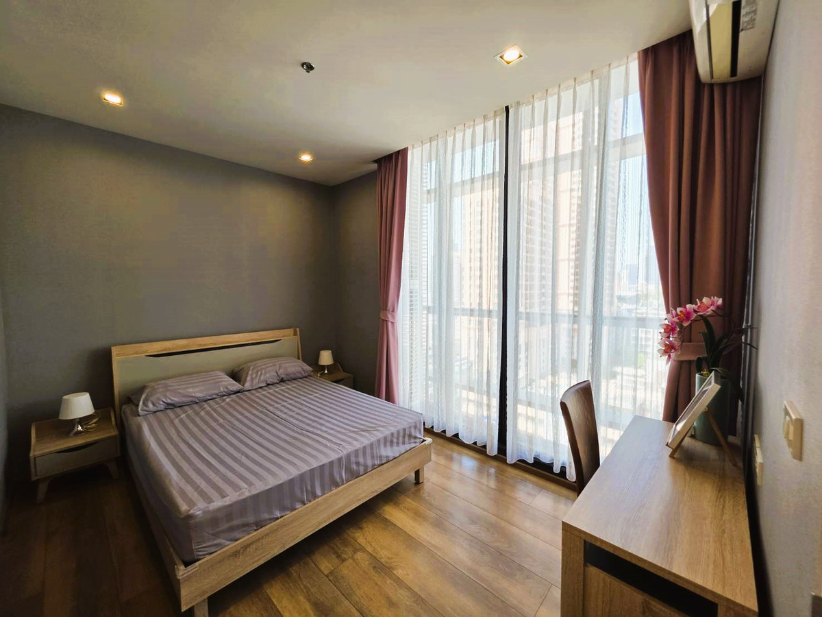 For RentCondoSukhumvit, Asoke, Thonglor : !! Beautiful room for rent, Park 24, near BTS Phrom Phong