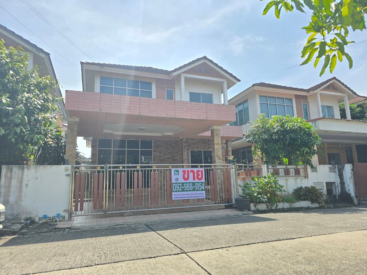 ขายบ้าน : ขาย บ้านเดี่ยว ชนันธร กรีนวิลล์ บางบอน 3 บนเนื้อที่ 50.1 ตรว. เหมาะครอบครัวใหญ่ เดินทางสะดวก