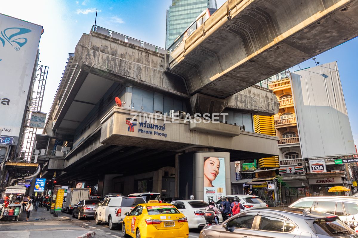 ให้เช่าสุขุมวิท อโศก ทองหล่อ : Line : @zimple_asset  โรงแรมบนถนนสุขุมวิท ติดEmsphere ให้บริการห้องพักในระดับ4ดาว พร้อมด้วยสิ่งอำนวยความสะดวกมากมาย ใกล้แหล่งช้อปปิ้งและใจกลางแหล่งธุรกิจของกรุงเทพ