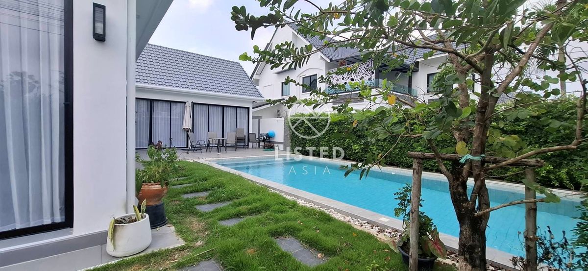 ขายบ้านพัทยา บางแสน ชลบุรี สัตหีบ : 4 Beds Pool Villa For Sale in Pattaya, Bang Lamung