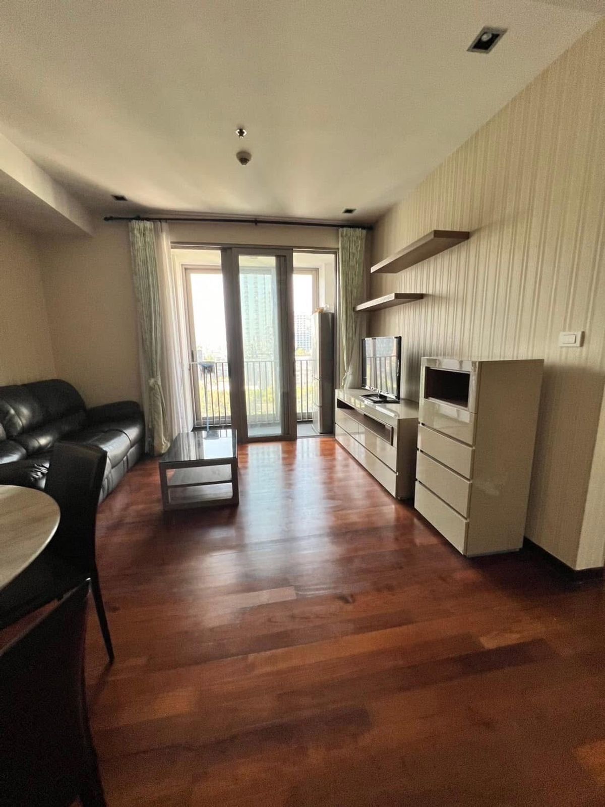 For SaleCondoSukhumvit, Asoke, Thonglor : 📢👇Sell at lost, one of the most wanted petfriendly place, quiet and peaceful , affordable price for living or investing, unblocked view.