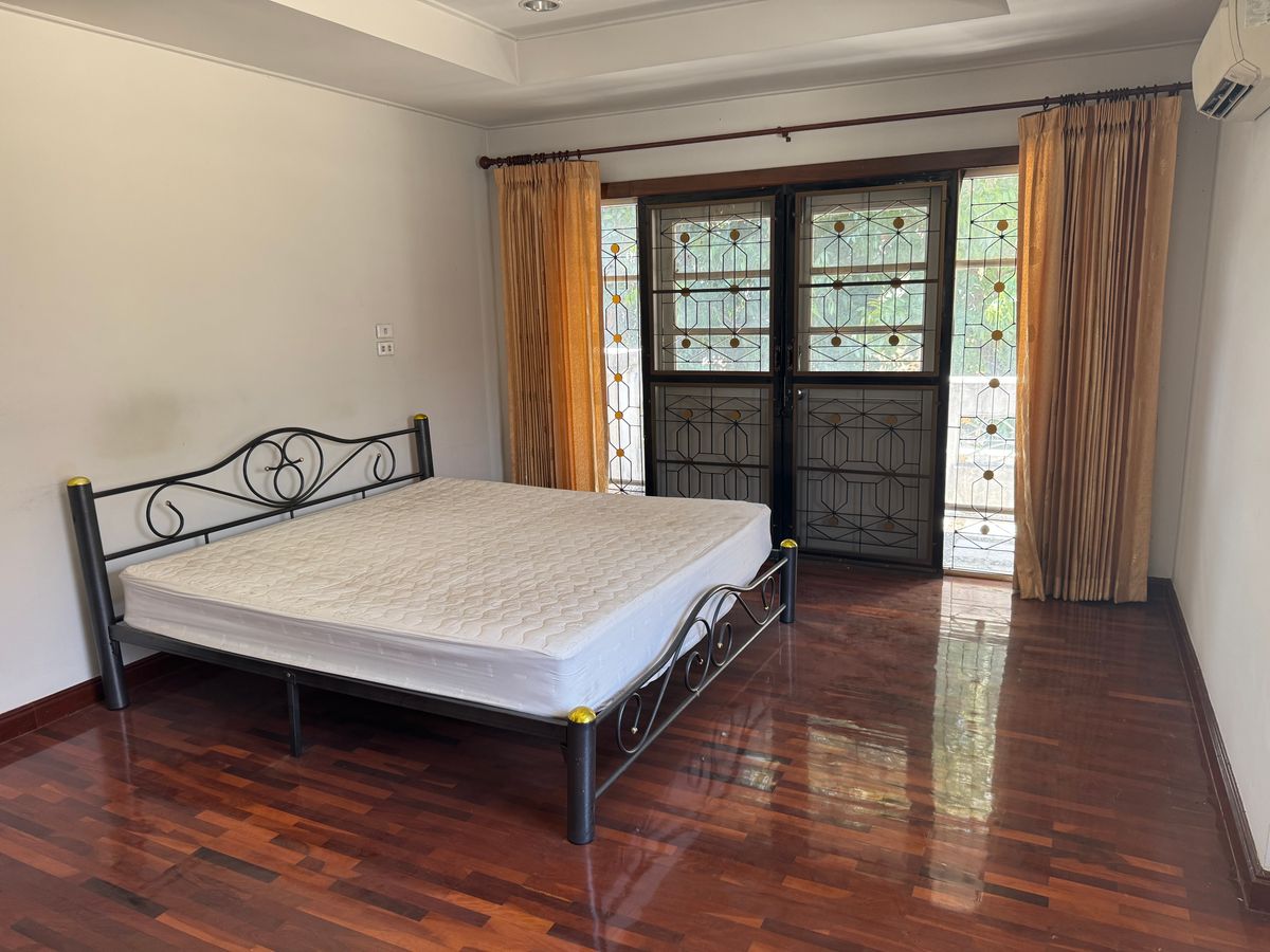 For SaleHouseMin Buri, Romklao : 2 storey detached house for sale, Perfect Place, Ramkhamhaeng 64, big house, beautiful, interested in Atline.@841QLNR