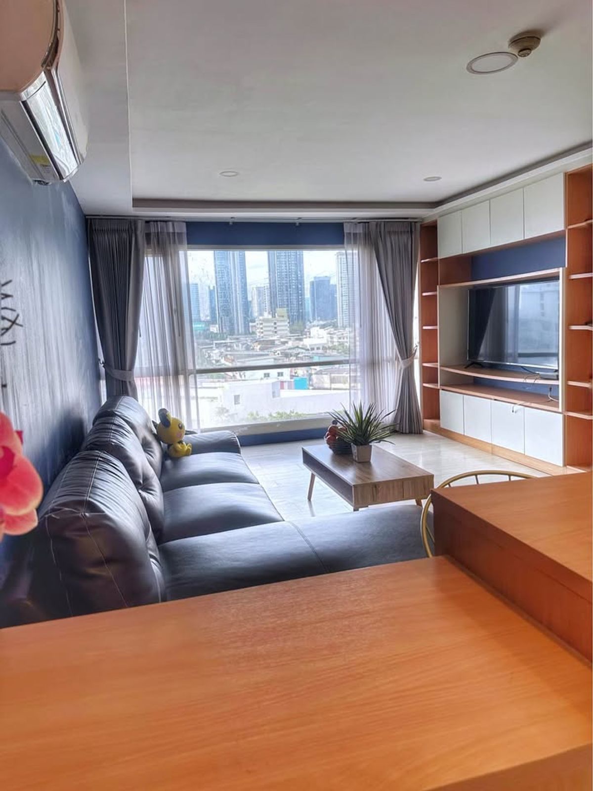 ขายคอนโดวิภาวดี ดอนเมือง หลักสี่ : (รหัสAM1441) ขายคอนโด  Vibhavadi Suite วิภาวดี สวีท ถูกมาก มาเเต่ตัว แถมเฟอร์นิเจอร์