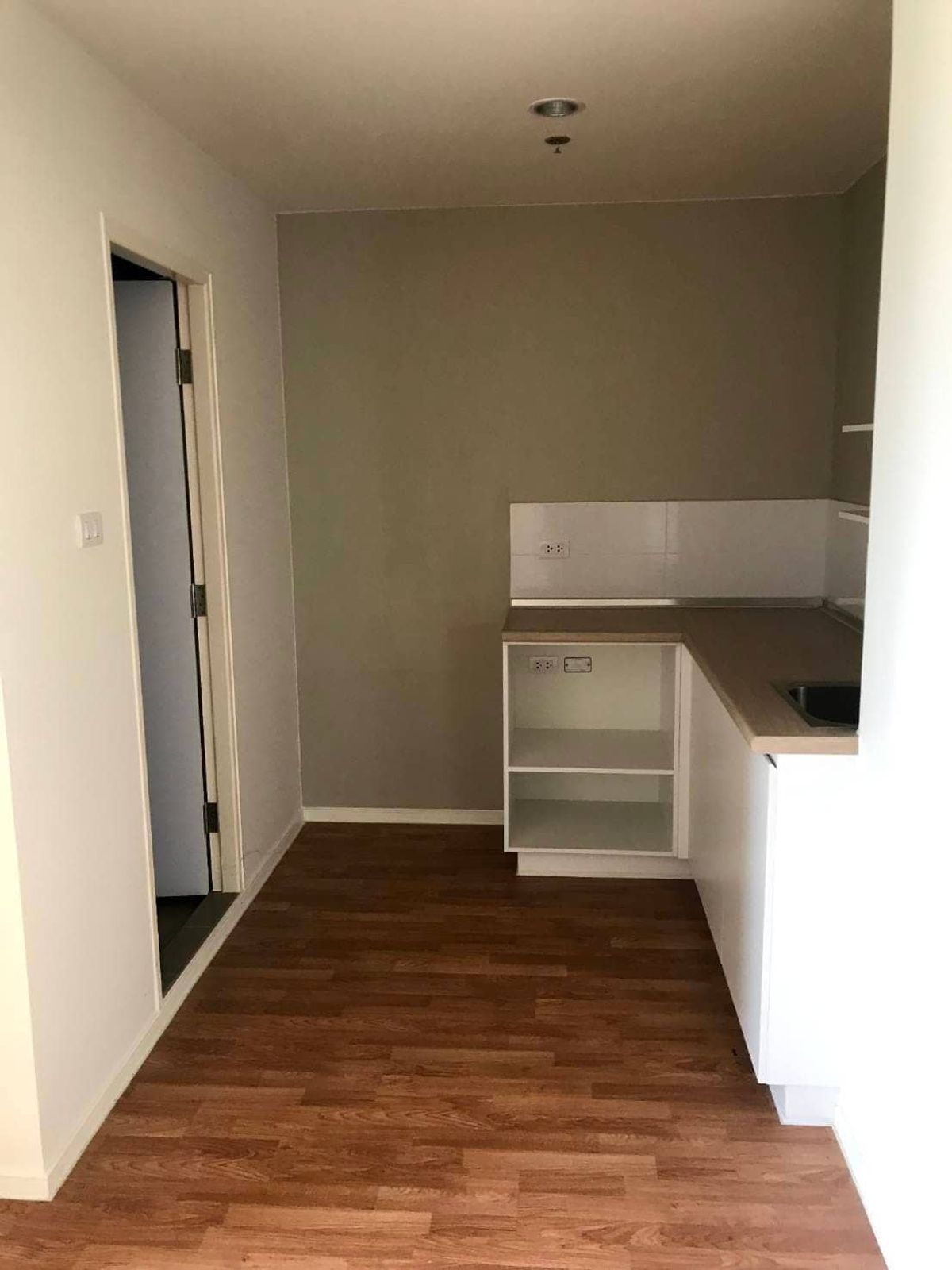 For SaleCondoRama5, Ratchapruek, Bangkruai : Urgent sale ✨ Lumpini Ville Nakhon in - Reverview ✨ Near MRT Purple Line, Tiwanon Intersection (PS63129)