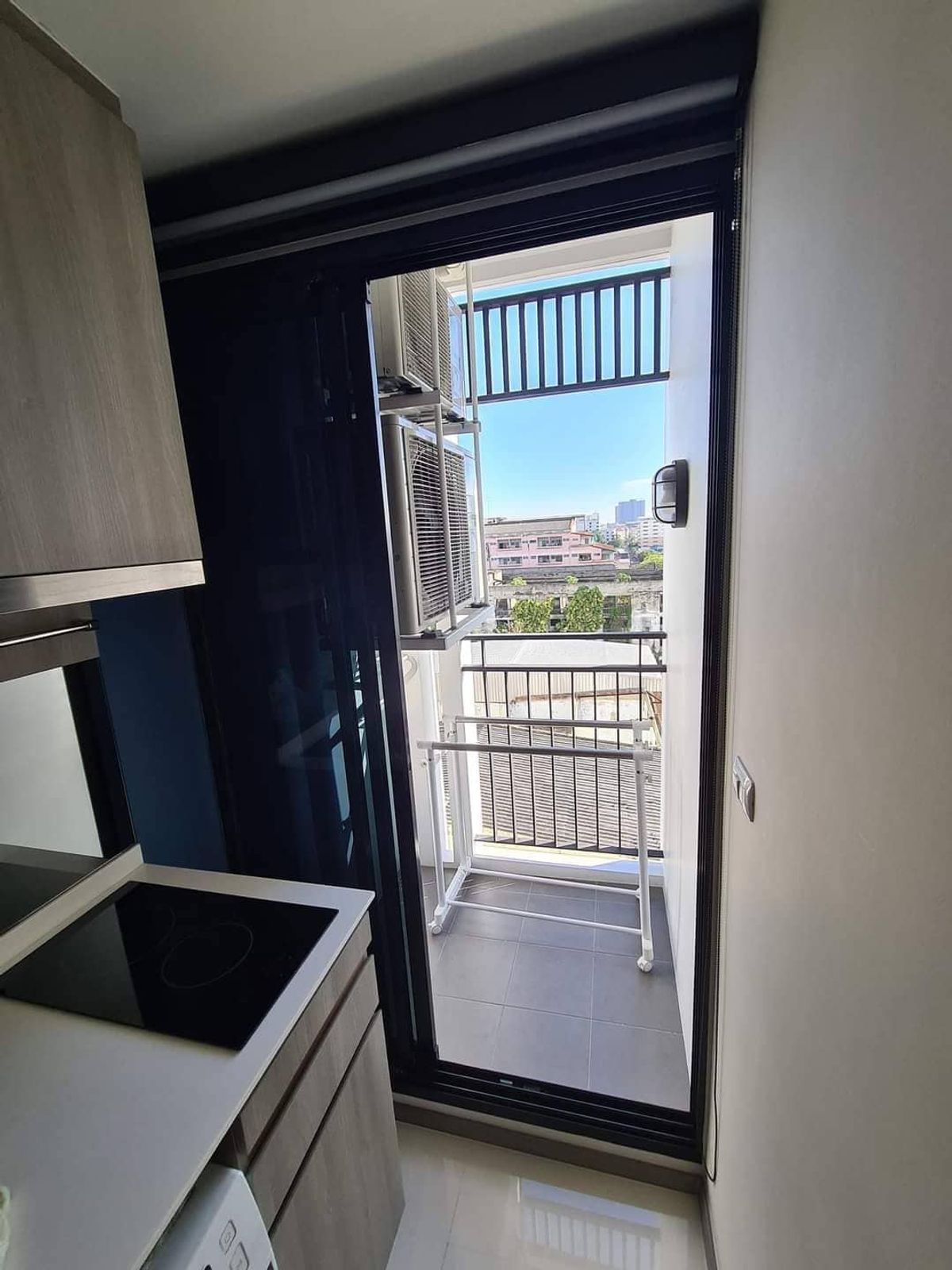 For SaleCondoBangna, Bearing, Lasalle : Urgent sale 🔥 Knights Bridge Collage Sukhumvit 107 🔥 Convenient transportation near BTS Bearing (PS63121)