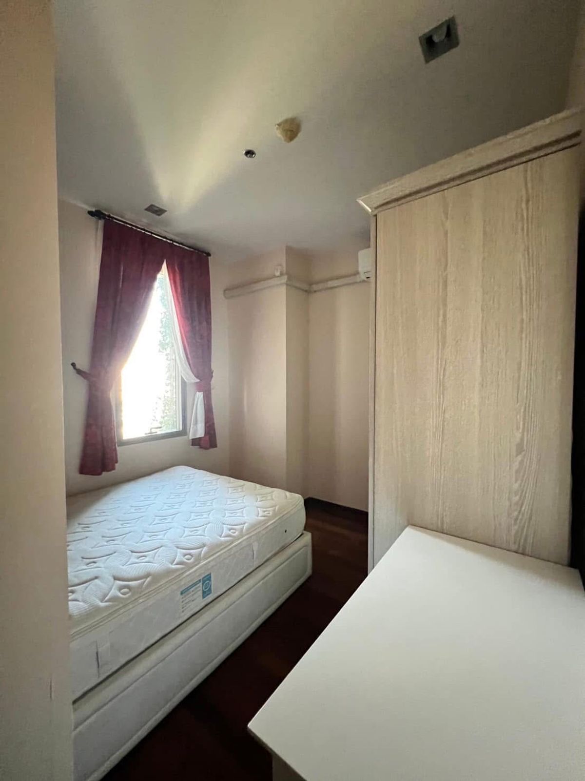 For SaleCondoSukhumvit, Asoke, Thonglor : 📢👇Sell at lost, one of the most wanted petfriendly place, quiet and peaceful , affordable price for living or investing, unblocked view.