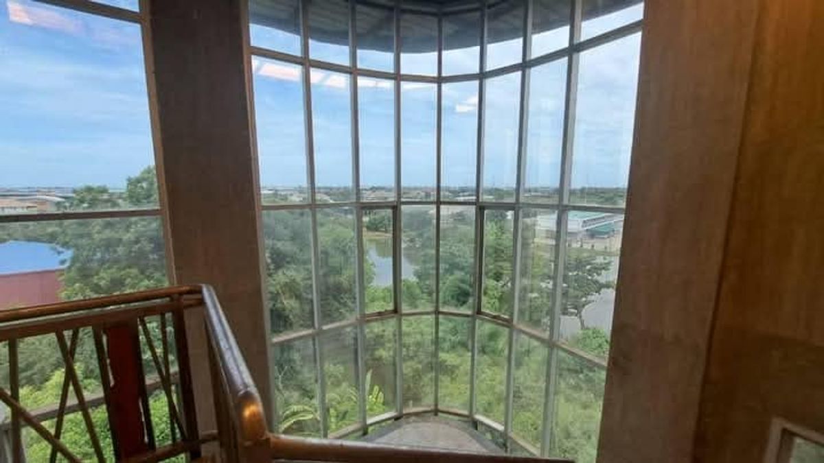 ขายสำนักงานบางแค เพชรเกษม : 🏢✨ขายด่วน สำนักงาน 5ชั้น 1โกดัง บนตึก ปูด้วยไม้มะค่าโมง ทำเลดี พุทธมณฑลสาย 4 เพชรเกษม พร้อมเข้าอยู่