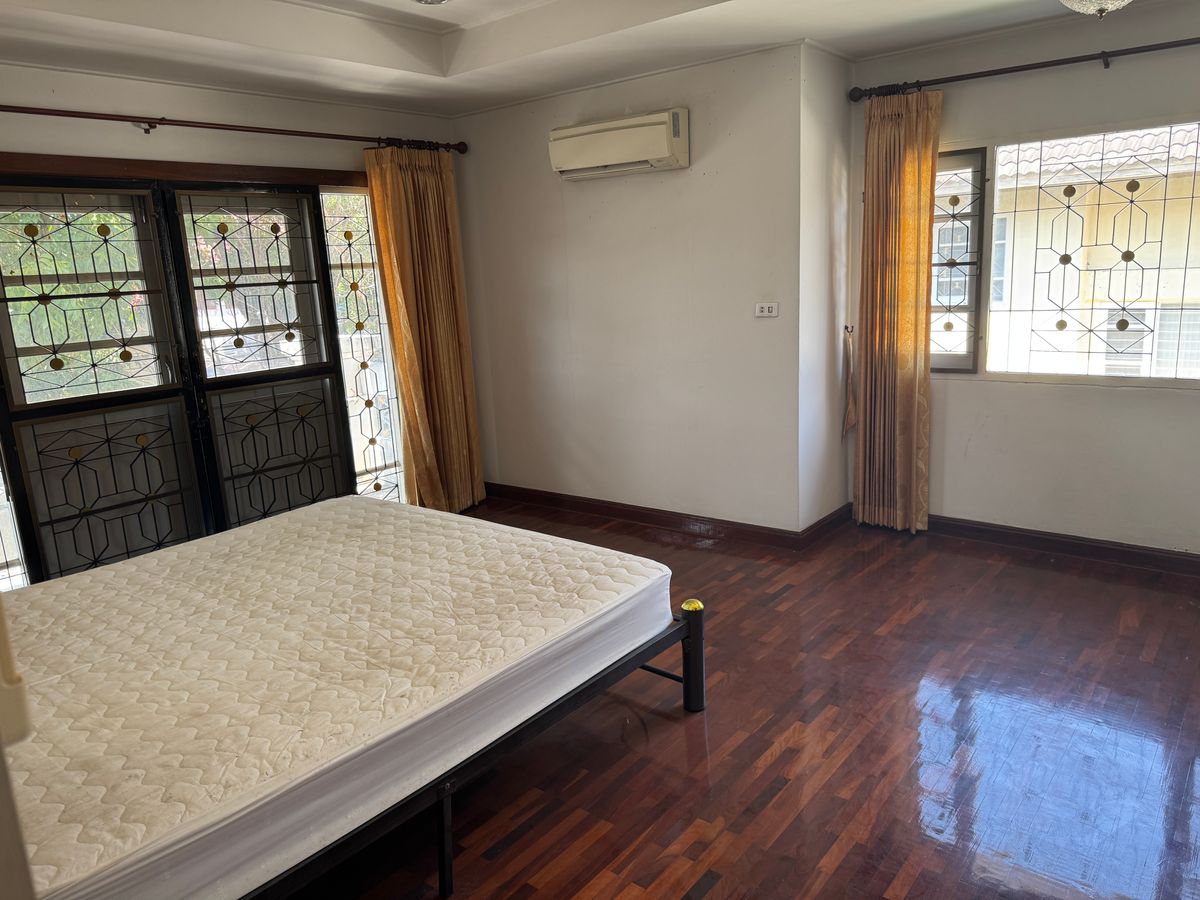 For SaleHouseMin Buri, Romklao : 2 storey detached house for sale, Perfect Place, Ramkhamhaeng 64, big house, beautiful, interested in Atline.@841QLNR