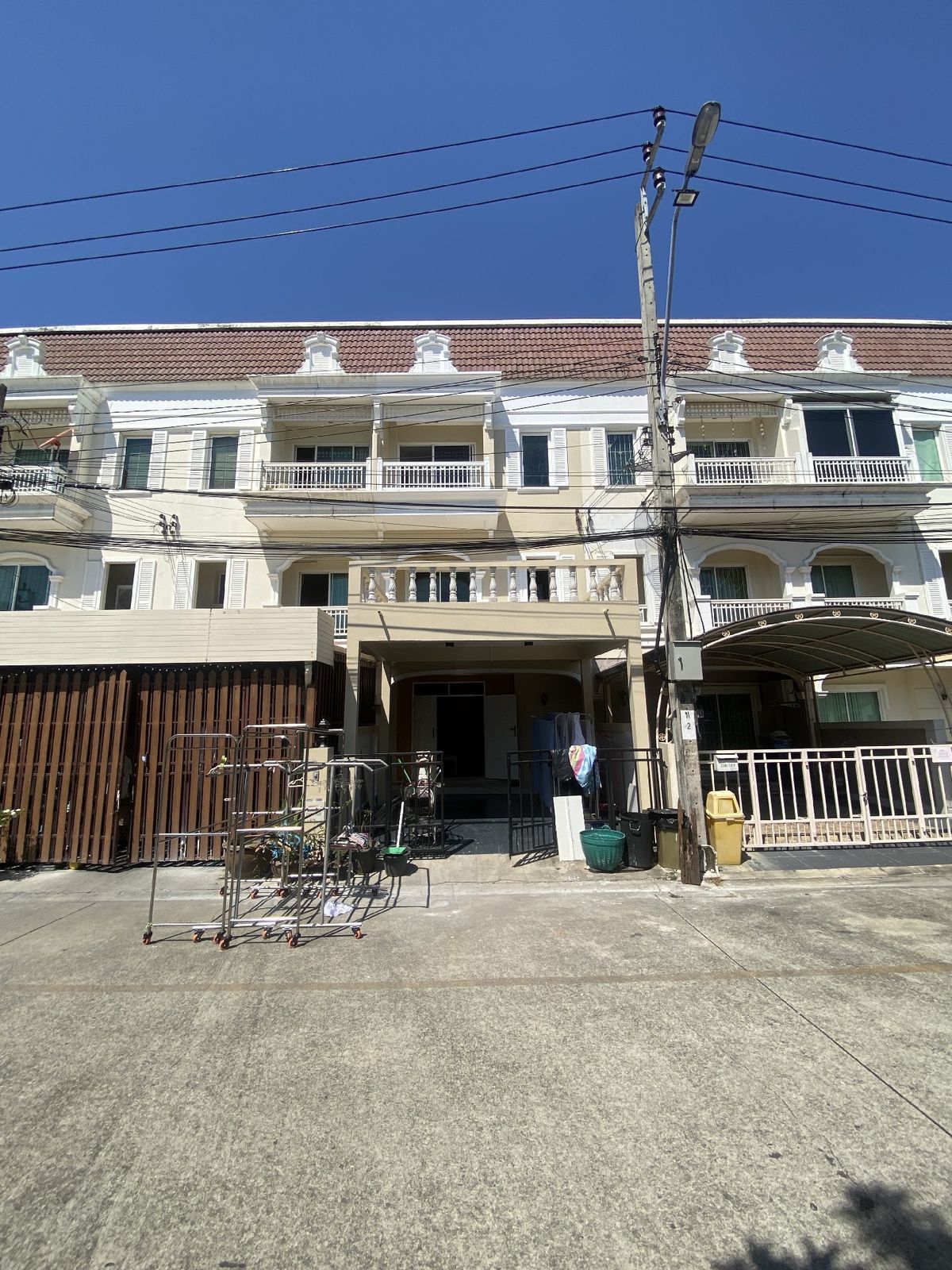 For SaleTownhomeThaphra, Talat Phlu, Wutthakat : House for sale, townhome, location, near Sathorn, Metro Town
