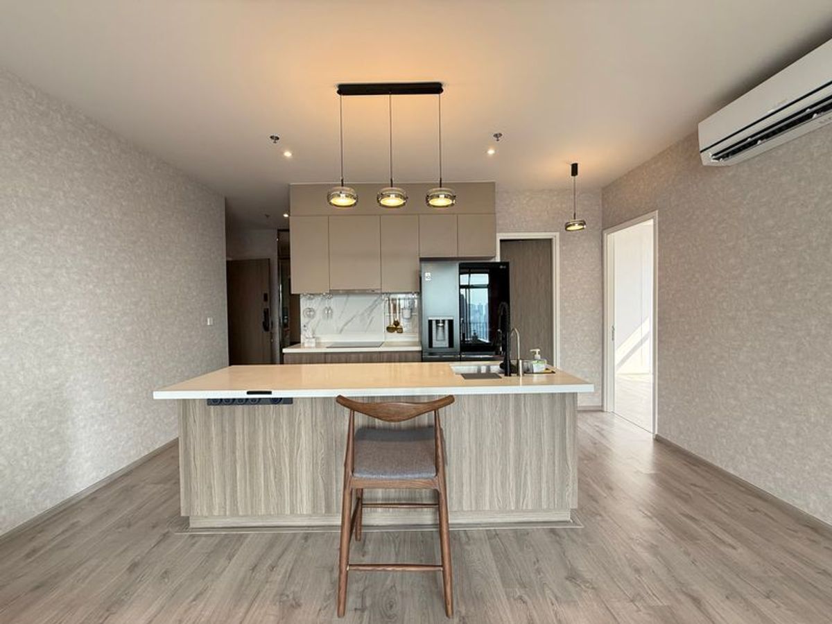ขายคอนโดสุขุมวิท อโศก ทองหล่อ : 🚩𝘍𝘰𝘳 𝘚𝘢𝘭𝘦𝘴 🔥 Rhythm ekkamai estate ✅2 beds, 2 baths