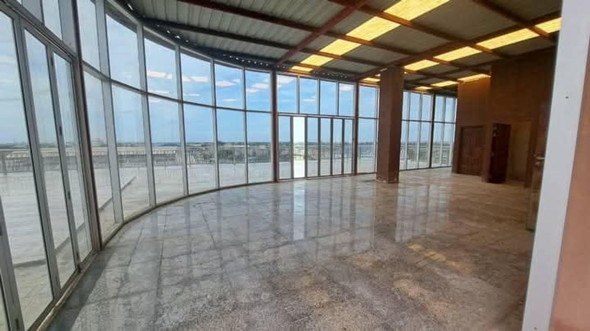 ขายสำนักงานบางแค เพชรเกษม : 🏢✨ขายด่วน สำนักงาน 5ชั้น 1โกดัง บนตึก ปูด้วยไม้มะค่าโมง ทำเลดี พุทธมณฑลสาย 4 เพชรเกษม พร้อมเข้าอยู่