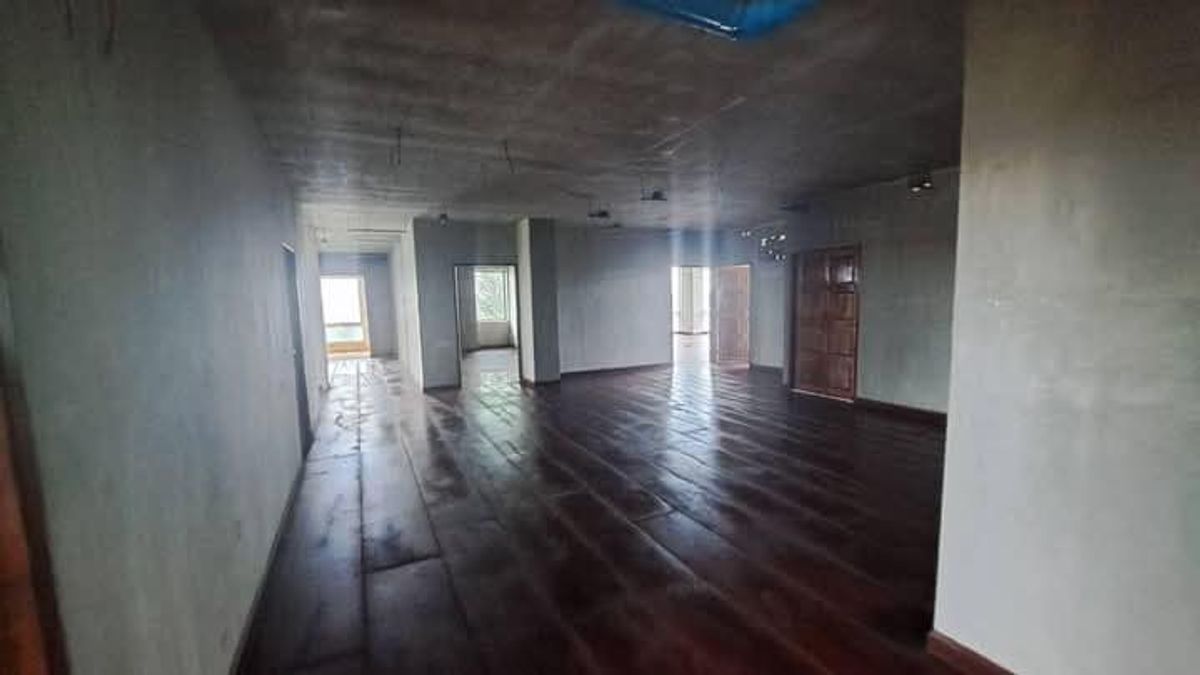 ขายสำนักงานบางแค เพชรเกษม : 🏢✨ขายด่วน สำนักงาน 5ชั้น 1โกดัง บนตึก ปูด้วยไม้มะค่าโมง ทำเลดี พุทธมณฑลสาย 4 เพชรเกษม พร้อมเข้าอยู่