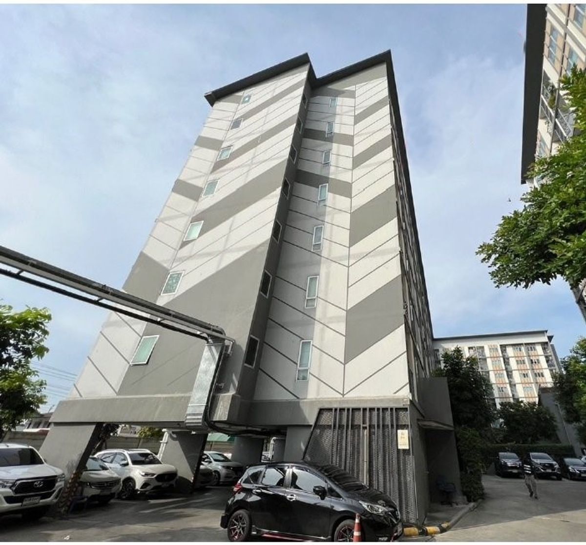 For SaleCondoKasetsart, Ratchayothin : Condo for sale, The Prai Wee, Ladprao-Sena 🔥 The best price is good.