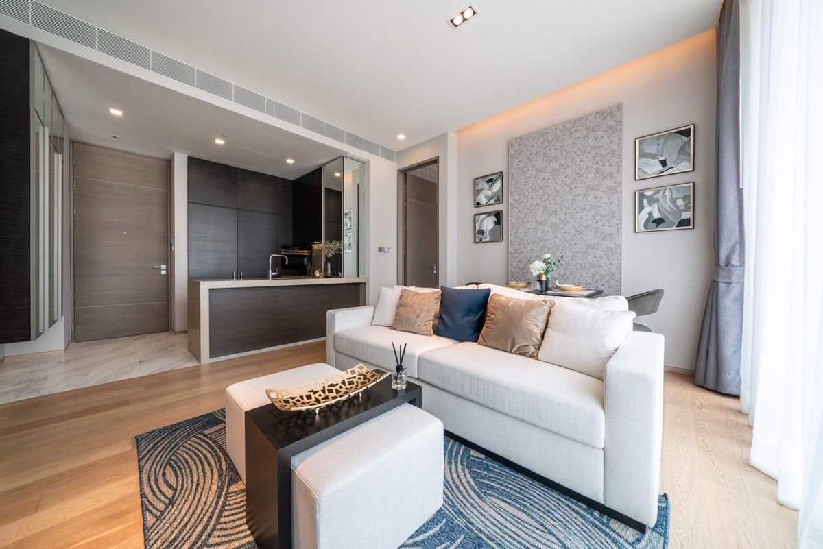 ให้เช่าคอนโดสีลม ศาลาแดง บางรัก : 🔥ให้เช่าด่วน🔥คอนโดศาลาแดง วัน ใกล้ MRT สีลม เดินทางสะดวกใจกลางเมือง