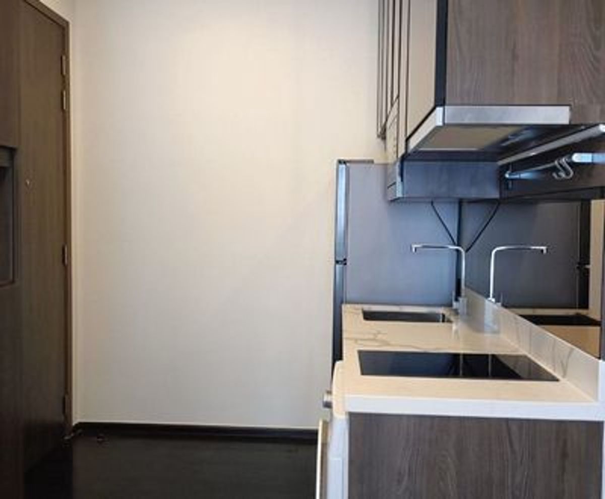 For Rent ✨️ : Park Origin Thonglor    (1 bed)   35 sq.m.  32,000    THB Tel. 0924235675 Cate.  Loading...