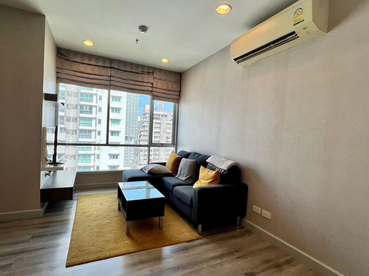For SaleCondoSathorn, Narathiwat : ( UL2502181 ) Tel/Line 096-2479369 / FOR SELL!!!  Centric Sathorn St.louis  2 BEDROOM 2 BATHROOM 59.96 SQ.M. High Floor, RARE ITEM