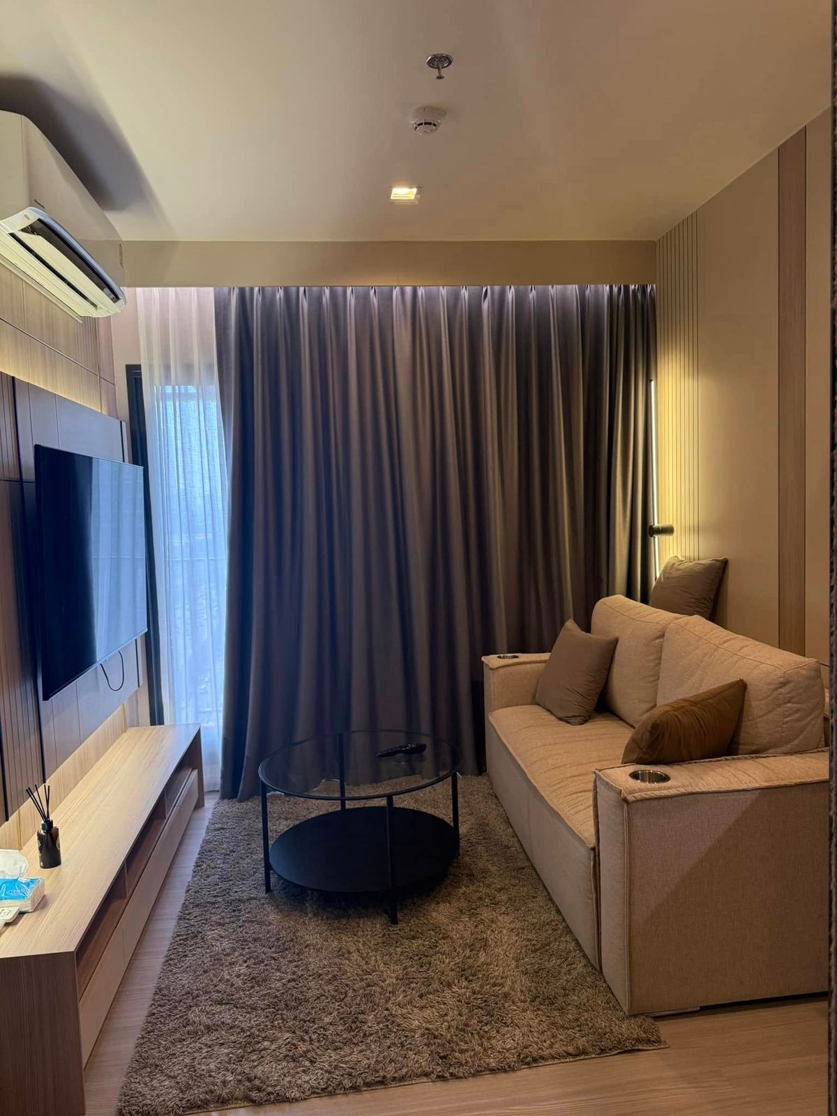 ขายคอนโดพระราม 9 เพชรบุรีตัดใหม่ RCA : Life Asoke Hype / 1 Bedroom (SALE WITH TENANT), ไลฟ์ อโศก ไฮป์ / 1 ห้องนอน (ขายพร้อมผู้เช่า) F248