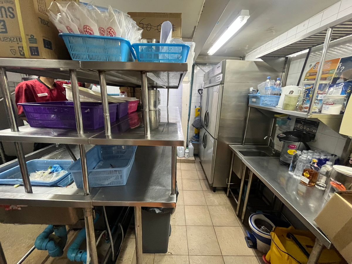 เซ้งร้านค้า/ตลาดนัดสุขุมวิท อโศก ทองหล่อ : 🔥 เซ้งร้านอาหาร Osaka Ohsho @ ทองหล่อ ซอย 2 ราคาพิเศษ 🔥 💥 ทำเลทองกลางสุขุมวิท - พร้อมอุปกรณ์ครบ พร้อมดำเนินกิจการต่อได้ทันที! 💥