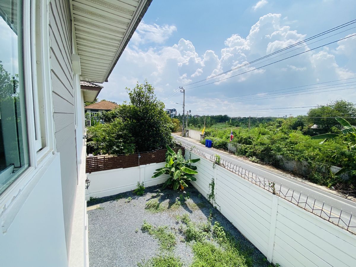 ขายบ้านนนทบุรี บางใหญ่ บางบัวทอง : พฤกษาวิลเลจ 11 ราชพฤกษ์-รัตนาธิเบศร์ บ้านเดี่ยว ขนาด 61 ตรว.  มีห้องนอนชั้นล่าง พฤกษาวิลเลจ 11 ราชพฤกษ์-รัตนาธิเบศร์