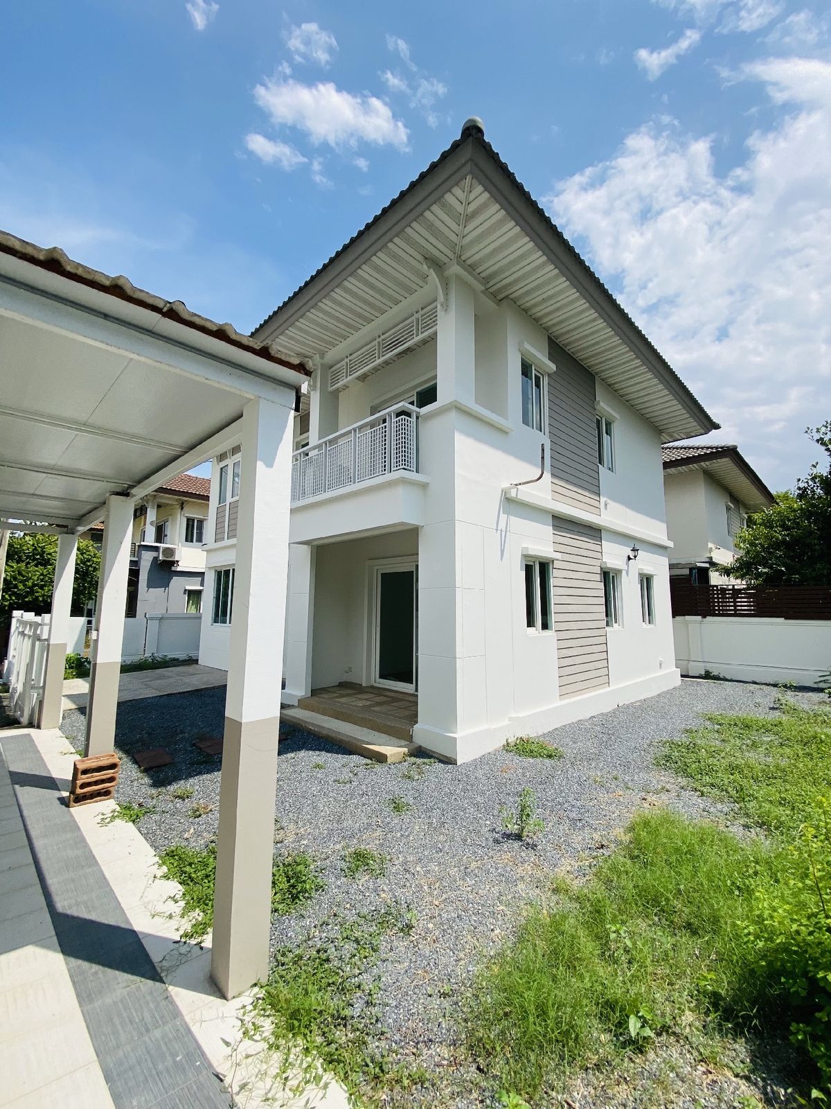 ขายบ้านนนทบุรี บางใหญ่ บางบัวทอง : พฤกษาวิลเลจ 11 ราชพฤกษ์-รัตนาธิเบศร์ บ้านเดี่ยว ขนาด 61 ตรว.  มีห้องนอนชั้นล่าง พฤกษาวิลเลจ 11 ราชพฤกษ์-รัตนาธิเบศร์