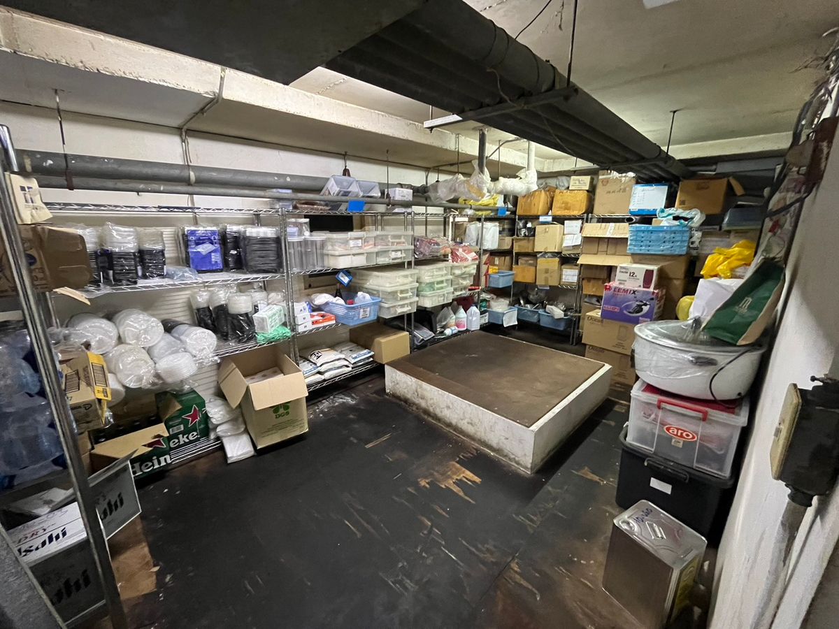 เซ้งร้านค้า/ตลาดนัดสุขุมวิท อโศก ทองหล่อ : 🔥 เซ้งร้านอาหาร Osaka Ohsho @ ทองหล่อ ซอย 2 ราคาพิเศษ 🔥 💥 ทำเลทองกลางสุขุมวิท - พร้อมอุปกรณ์ครบ พร้อมดำเนินกิจการต่อได้ทันที! 💥