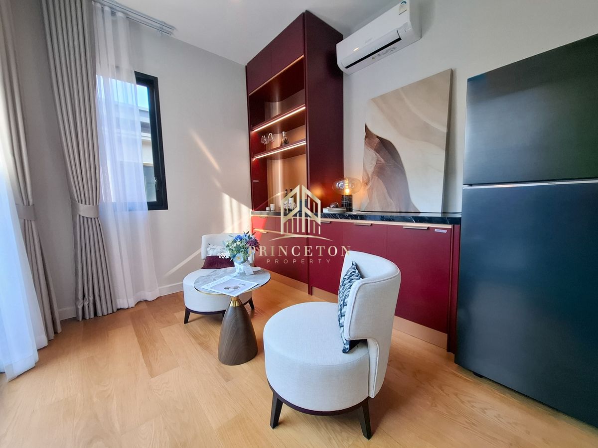 HousePattanakan, Srinakarin : Sell ​​or rent a luxury house, Saint, Royal Krungthep Kreetha 📌 092-4252445