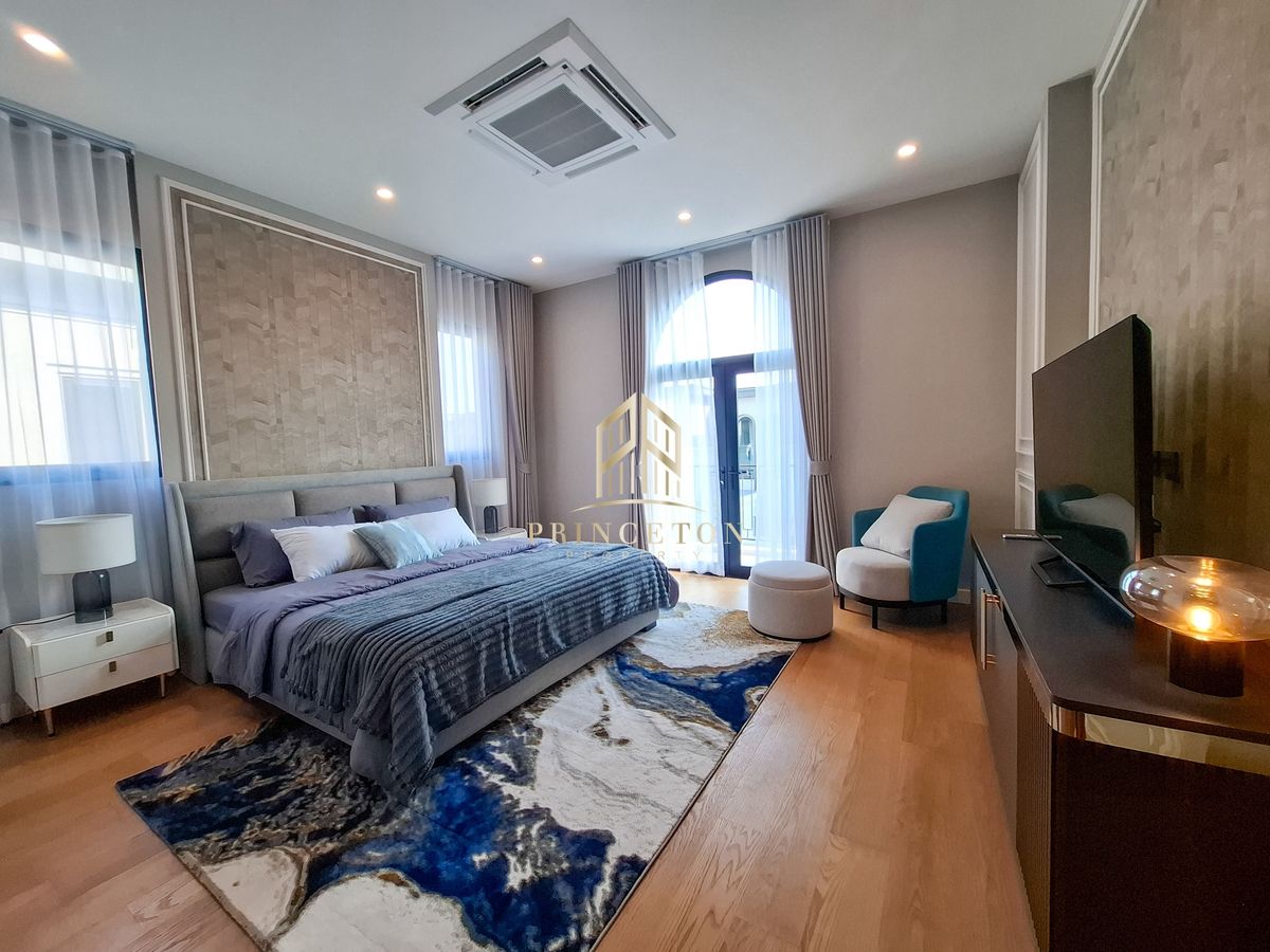 HousePattanakan, Srinakarin : Sell ​​or rent a luxury house, Saint, Royal Krungthep Kreetha 📌 092-4252445