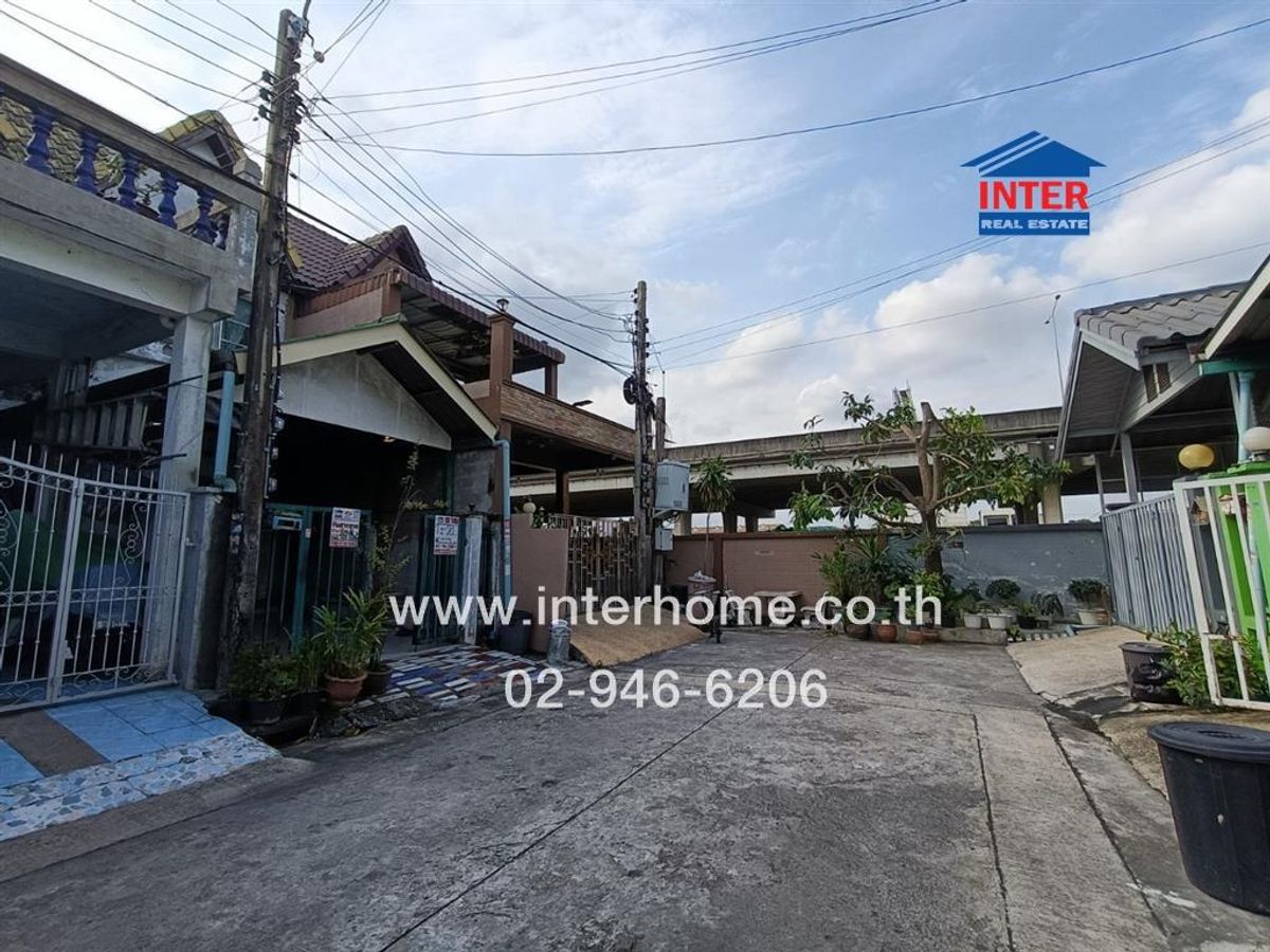 ขายทาวน์โฮมนวมินทร์ รามอินทรา : ทาวน์เฮ้าส์ 2 ชั้น 20 ตร.ว. หมู่บ้านตะวันนา ซอยจตุโชติ12 ถนนสุขาภิบาล5 ถนนจตุโชติ เขตสายไหม กรุงเทพมหานคร