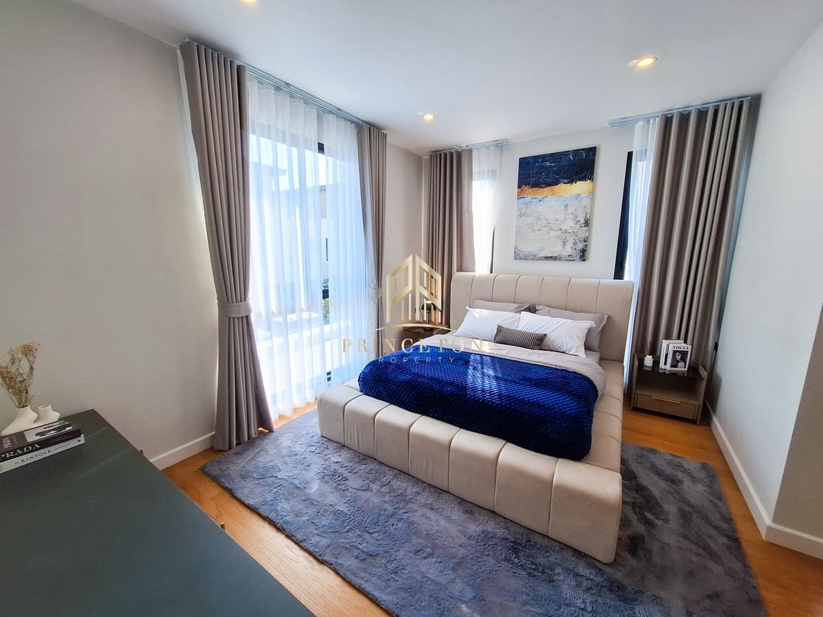 HousePattanakan, Srinakarin : Sell ​​or rent a luxury house, Saint, Royal Krungthep Kreetha 📌 092-4252445