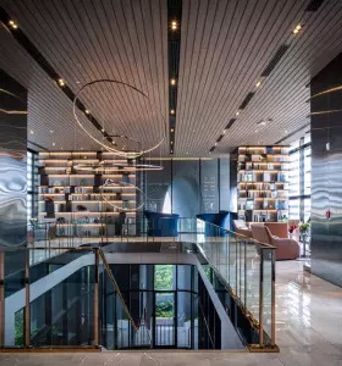 For SaleCondoBangna, Bearing, Lasalle : Condo for sale, ID Omobi, Sukhumvit East Point, 8th floor, usable area 84.22 sq.m., 3 bedrooms, 2 bathrooms, beautiful rooms, beautiful views, convenient to travel next to Sukhumvit Road, near BTS Bangna 250 meters.