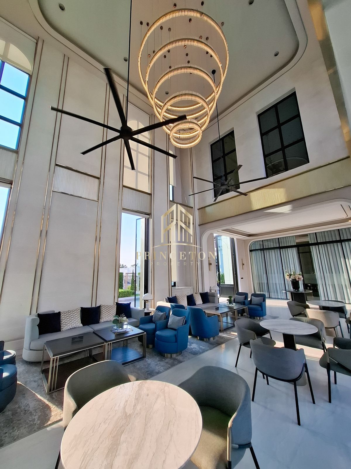 HousePattanakan, Srinakarin : Sell ​​or rent a luxury house, Saint, Royal Krungthep Kreetha 📌 092-4252445