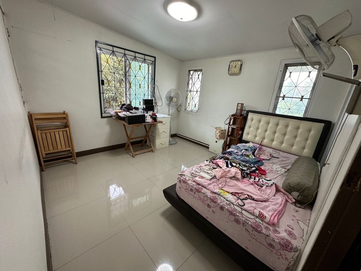 For SaleHouseMin Buri, Romklao : Thararom Park Way Home Ramkhamhaeng 150 /5 Bedrooms (Sale), Tarom Parkway Home Ramkhamhaeng 150 /5 Bedrooms (For Sale) AA303
