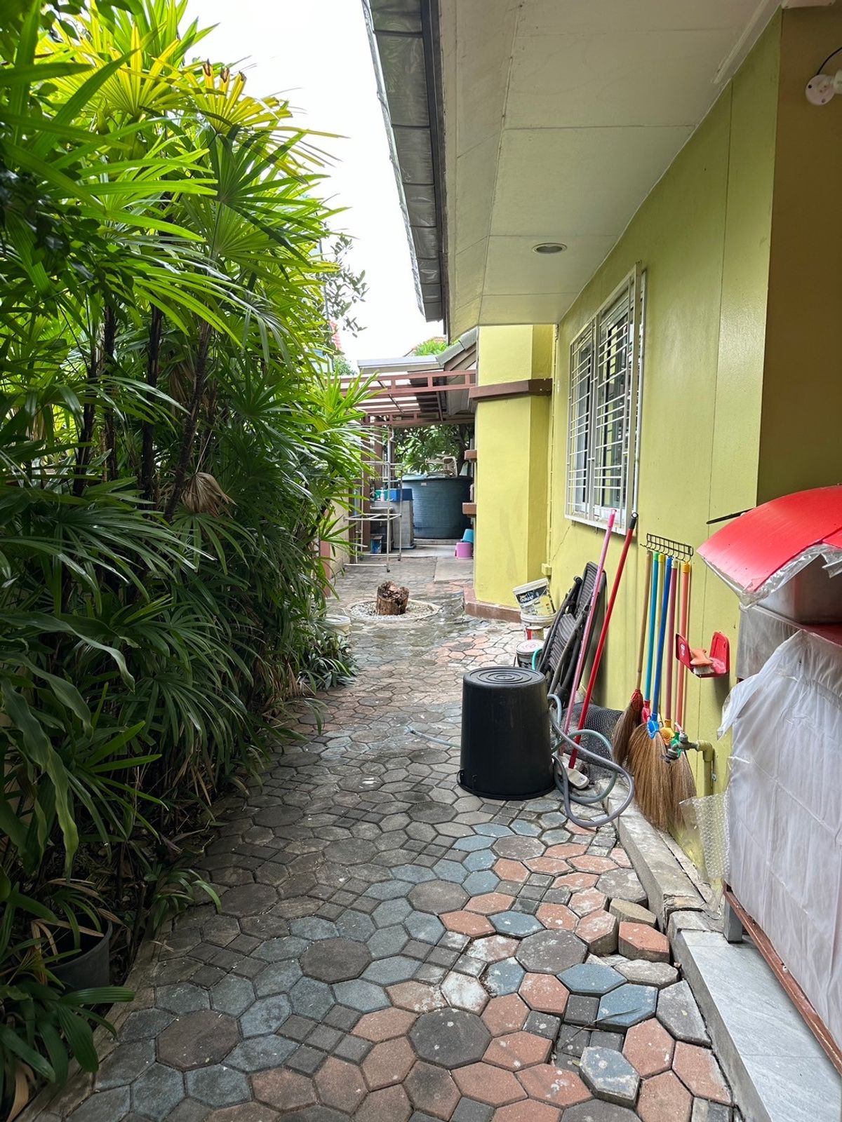 For SaleHouseMin Buri, Romklao : Thararom Park Way Home Ramkhamhaeng 150 /5 Bedrooms (Sale), Tarom Parkway Home Ramkhamhaeng 150 /5 Bedrooms (For Sale) AA303