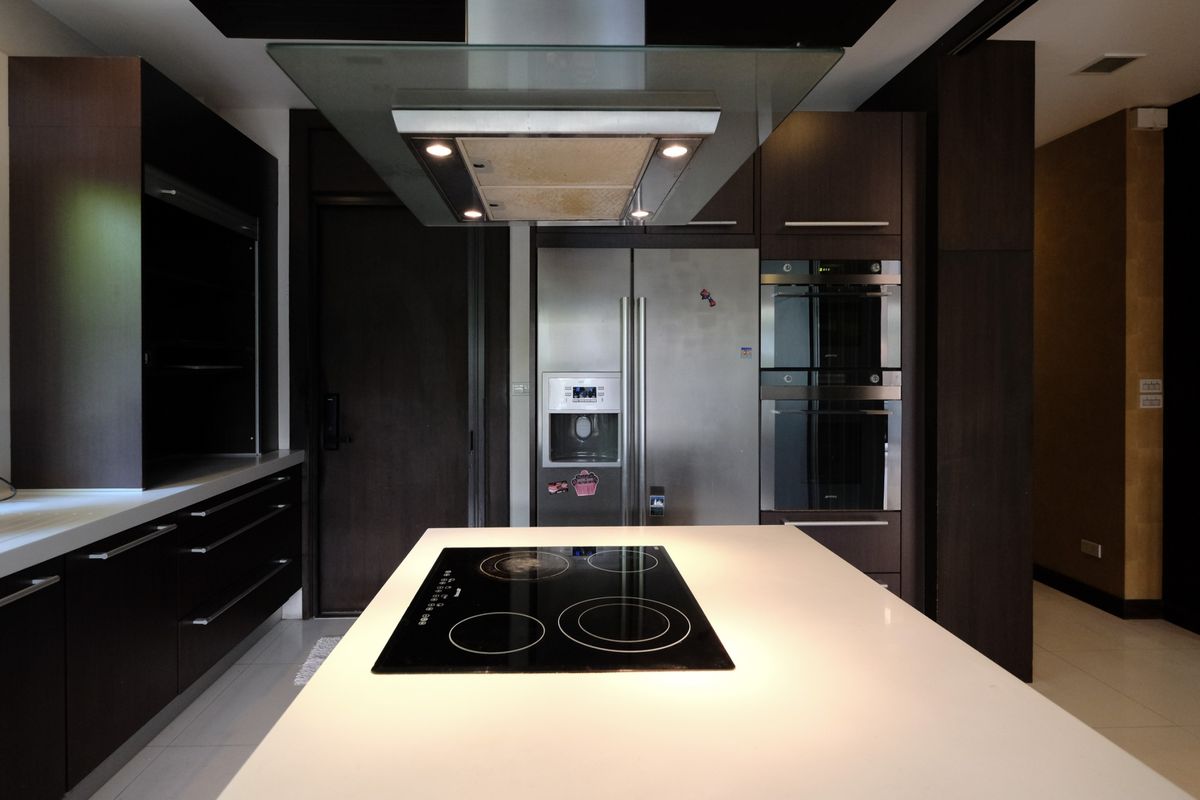 ขายบ้านรามคำแหง หัวหมาก : ✨ขายบ้านเดี่ยว 3ชั้นรีโนเวทใหม่ ที่ Baan Issara Rama9 4+2 ห้องนอน ขนาด 344ตรม. เฟอร์นิเจอครบ ย่านรามคำแหง  ใกล้ราชมังกีฬาสถาน 