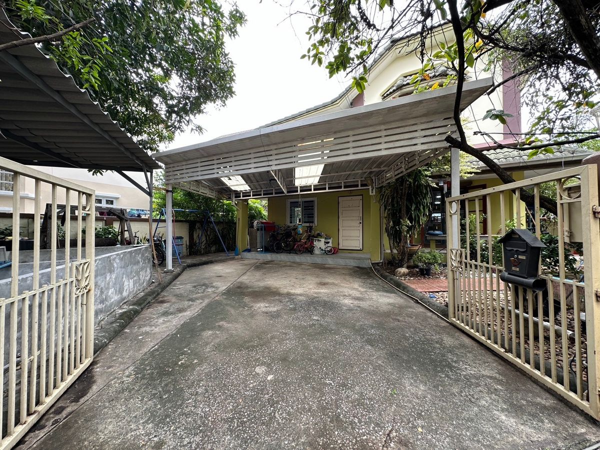 For SaleHouseMin Buri, Romklao : Thararom Park Way Home Ramkhamhaeng 150 /5 Bedrooms (Sale), Tarom Parkway Home Ramkhamhaeng 150 /5 Bedrooms (For Sale) AA303
