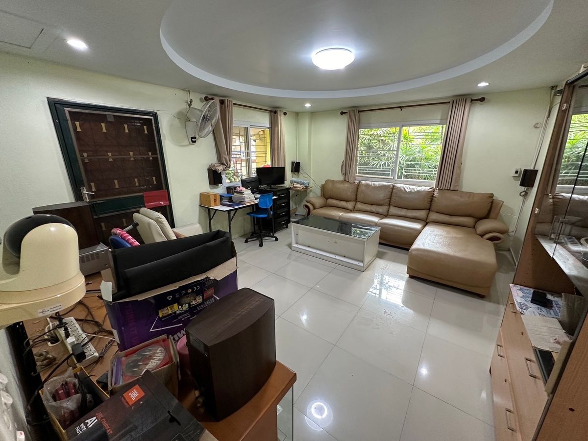 For SaleHouseMin Buri, Romklao : Thararom Park Way Home Ramkhamhaeng 150 /5 Bedrooms (Sale), Tarom Parkway Home Ramkhamhaeng 150 /5 Bedrooms (For Sale) AA303