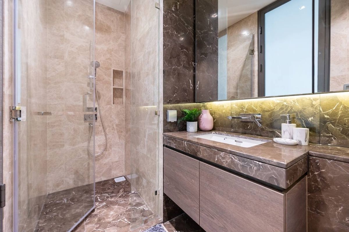 ให้เช่าคอนโดวิทยุ ชิดลม หลังสวน : คอนโด 28 Chidlom ห้องสวย เฟอร์นิเจอร์ครบ พร้อมเช่าอยู่