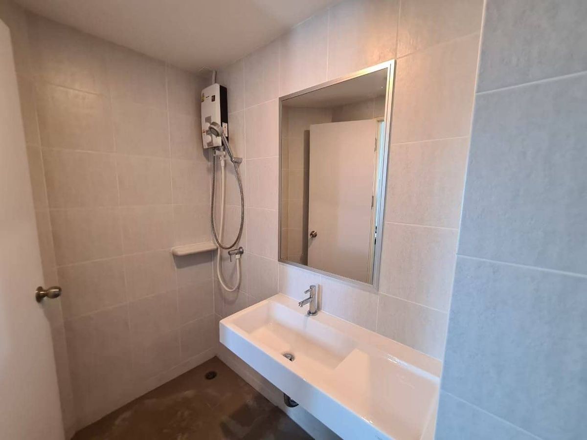 For SaleCondoBang kae, Phetkasem : Urgent sale ✨ Lumpini Ville Ratchaphruek - Bangwaek ✨ Convenient transportation near Bang Wa BTS (PS63580)