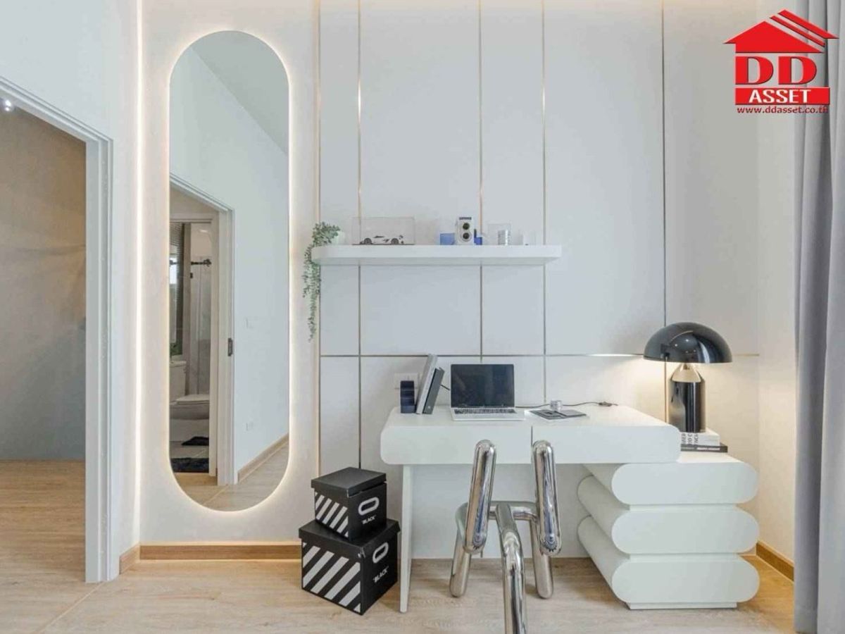 ขายบ้านลาดกระบัง สุวรรณภูมิ : ขายบ้านเดี่ยว 2 ชั้น เดอะ แฮมป์ตัน พระราม9 กรุงเทพกรีฑา (The Hampton Rama 9 Krungthep Kreetha) ใกล้ถนนตัดใหม่ศรีนครินทร์- ร่มเกล้า รหัส : H8174